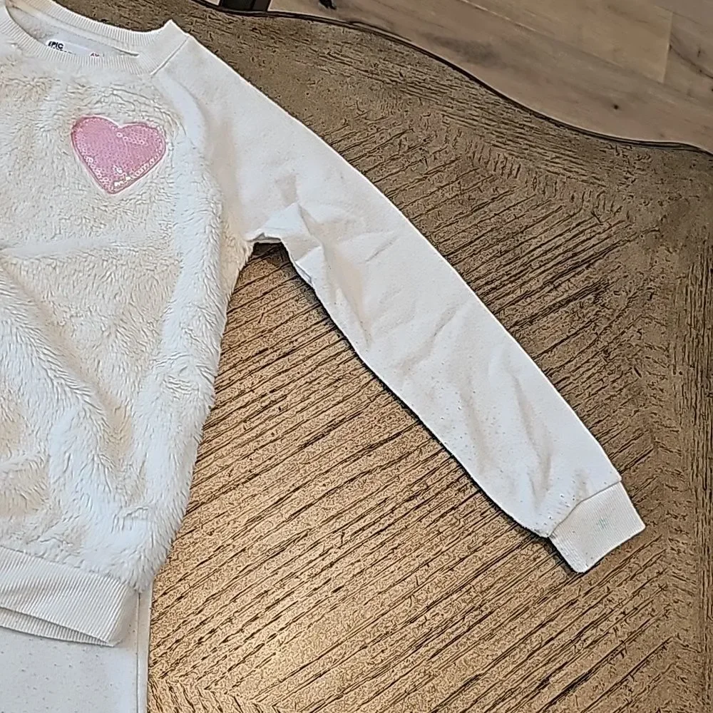 Epic Thread Cozy sweater and pants set size 6X